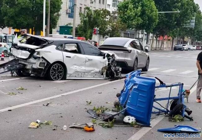 醉驾撞死环卫工涉事东谈主员被刑拘 悲催激发社会护理